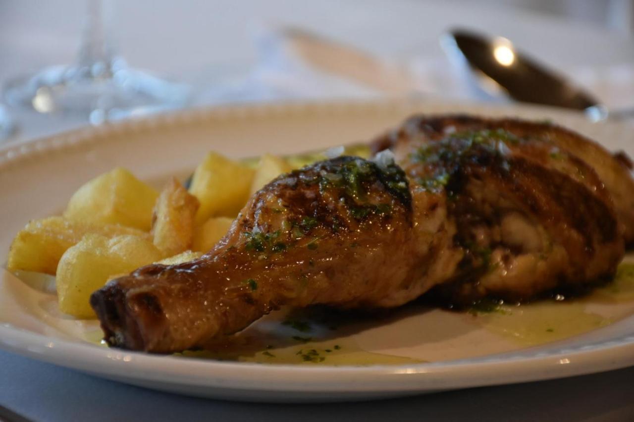 Hotel & Restaurante Pena Arrós エクステリア 写真