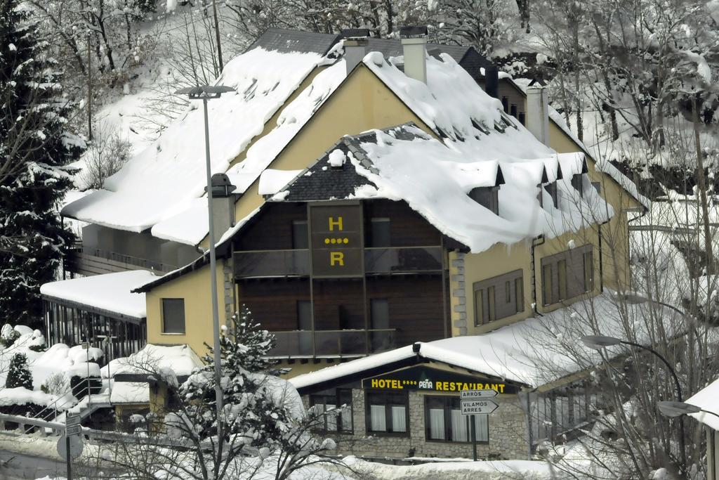Hotel & Restaurante Pena Arrós エクステリア 写真